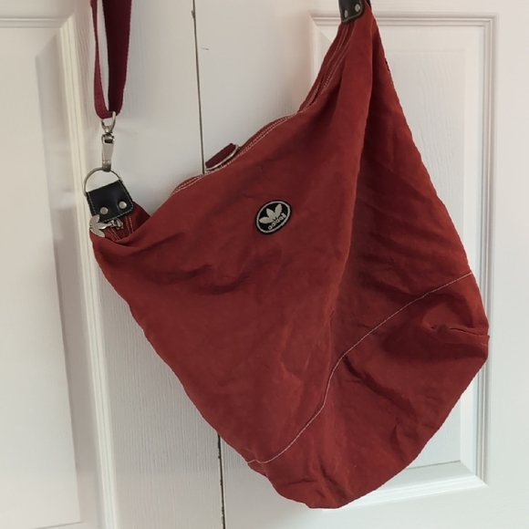 Adidas Vintage Red Bag Nylon - Picture 1 of 8